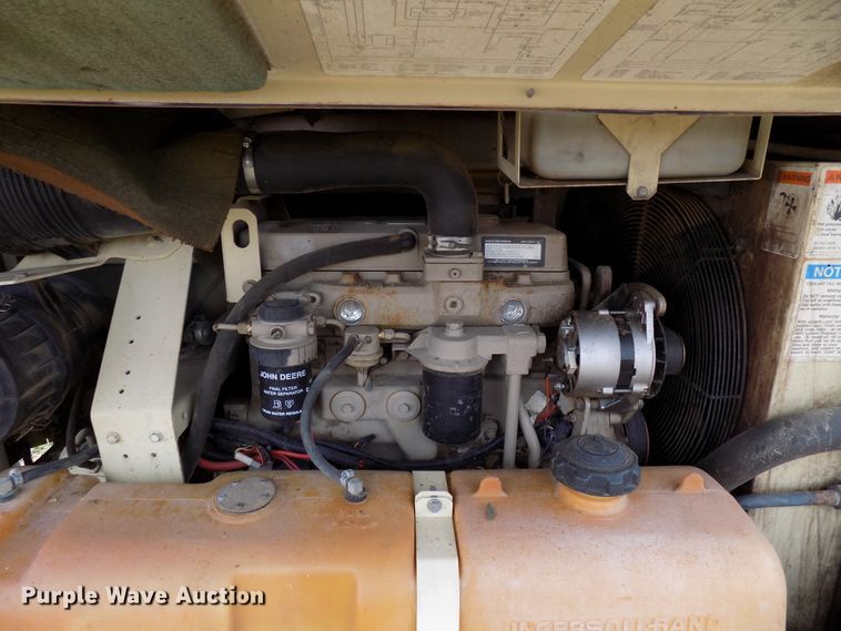 image for item FK9921 1999 Ingersoll Rand P185JD air compressor