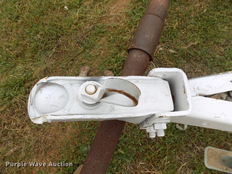 image for item FK9921 1999 Ingersoll Rand P185JD air compressor