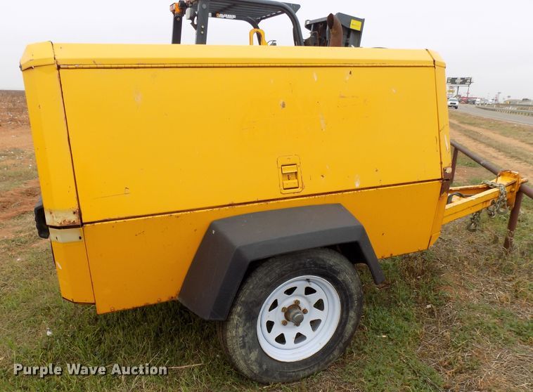 image for item FK9922 1997 Doosan P185WJD air compressor