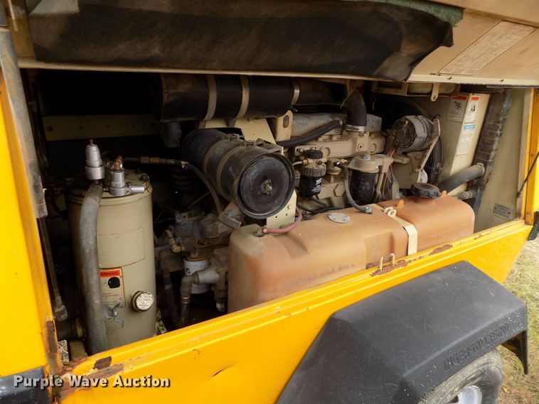 image for item FK9922 1997 Doosan P185WJD air compressor