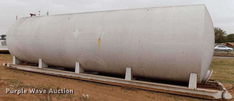 image for item FK9923 Bulk fuel tank