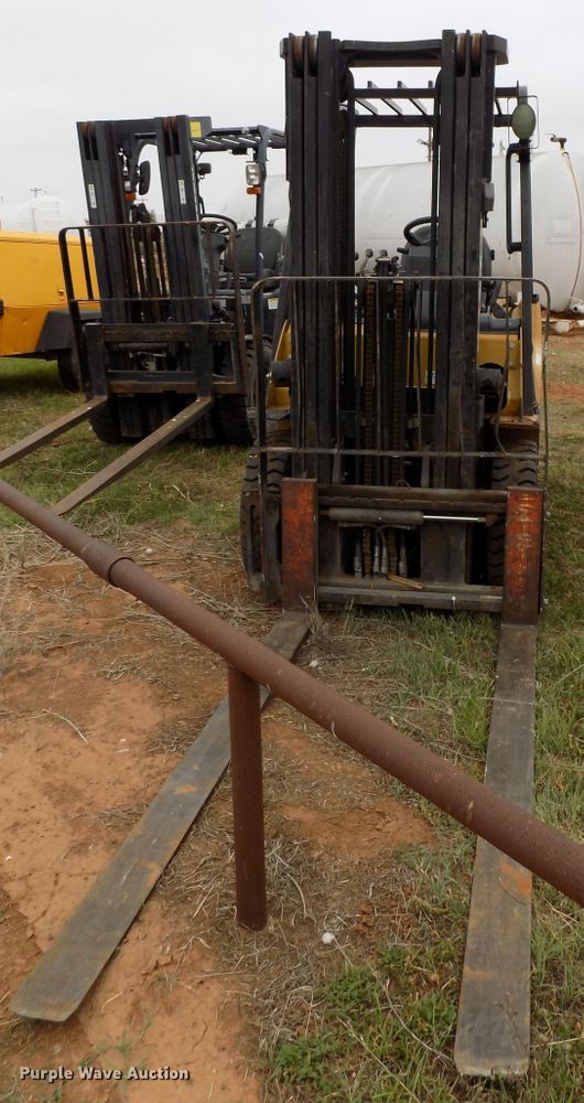 image for item FK9925 Caterpillar 2P5000 forklift