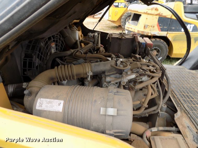 image for item FK9925 Caterpillar 2P5000 forklift