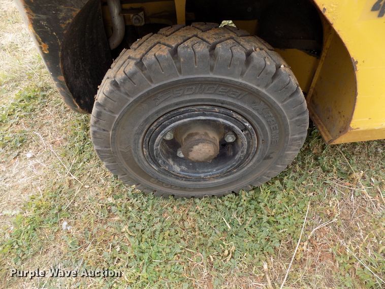 image for item FK9925 Caterpillar 2P5000 forklift