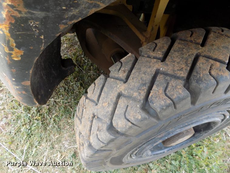 image for item FK9925 Caterpillar 2P5000 forklift