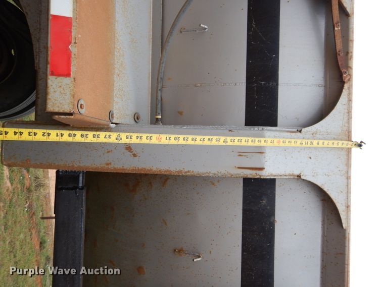 image for item FK9928 1997 Ranch Manufacturing Co end dump trailer