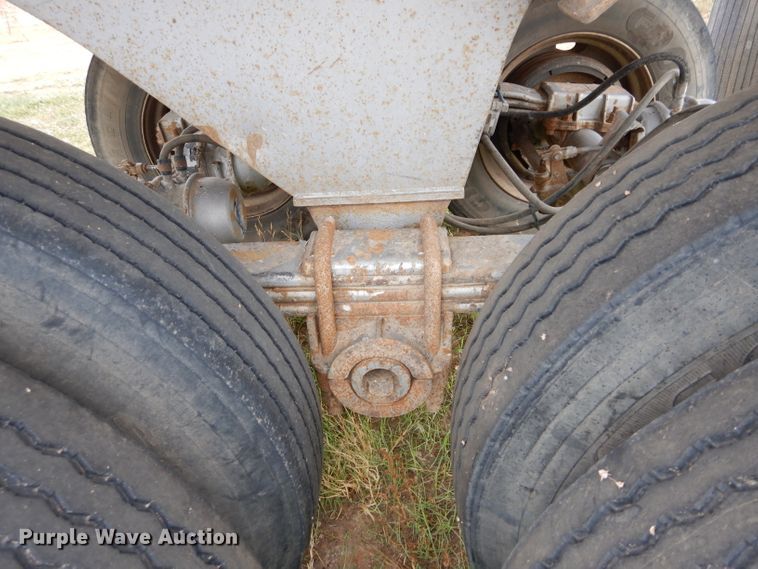 image for item FK9928 1997 Ranch Manufacturing Co end dump trailer