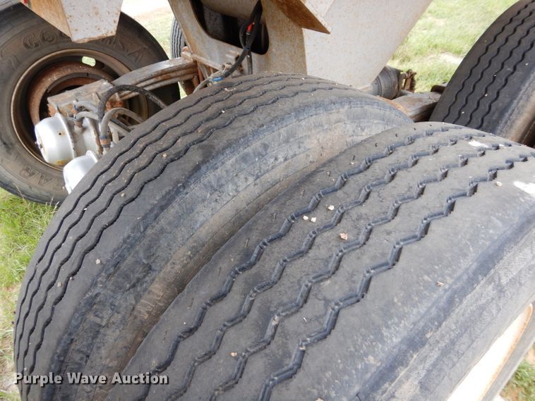 image for item FK9928 1997 Ranch Manufacturing Co end dump trailer