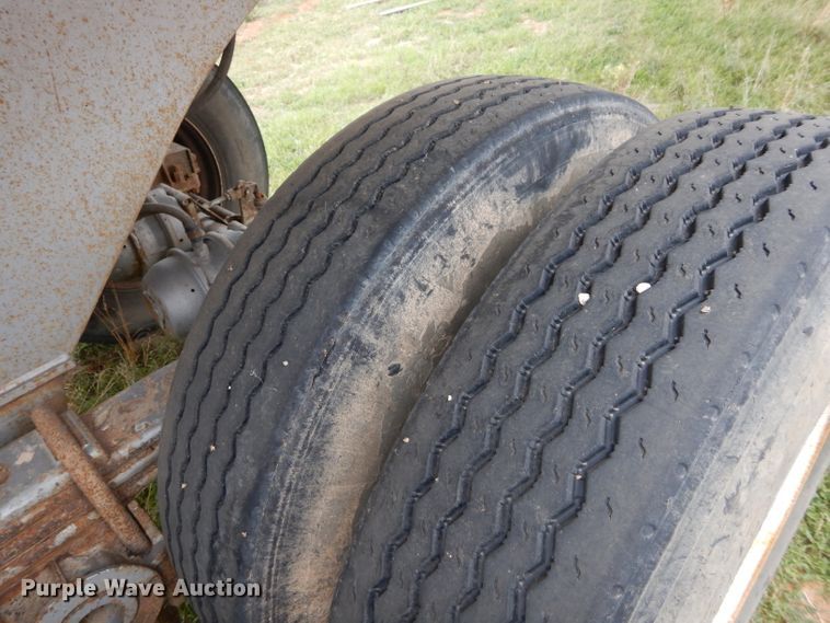 image for item FK9928 1997 Ranch Manufacturing Co end dump trailer