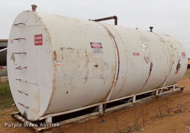 image for item FK9929 Bulk fuel tank