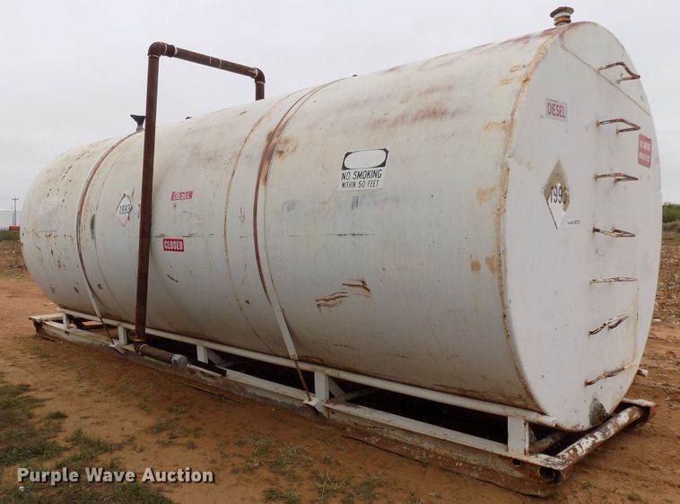 image for item FK9929 Bulk fuel tank