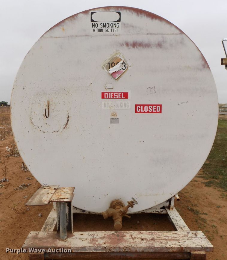 image for item FK9929 Bulk fuel tank