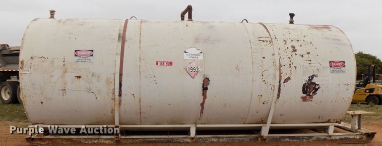 image for item FK9929 Bulk fuel tank