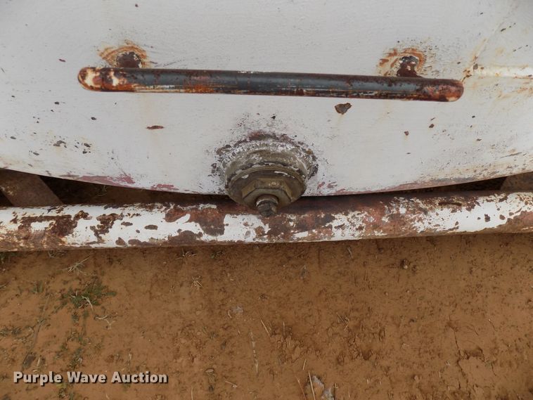 image for item FK9929 Bulk fuel tank