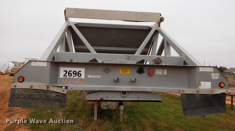 image for item FK9930 2013 Tecumseh bottom dump trailer