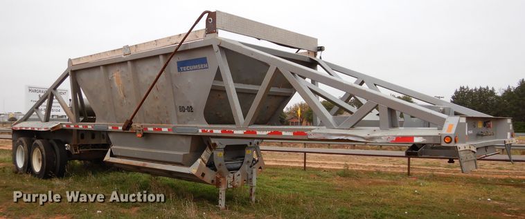image for item FK9930 2013 Tecumseh bottom dump trailer
