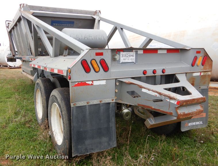 image for item FK9930 2013 Tecumseh bottom dump trailer