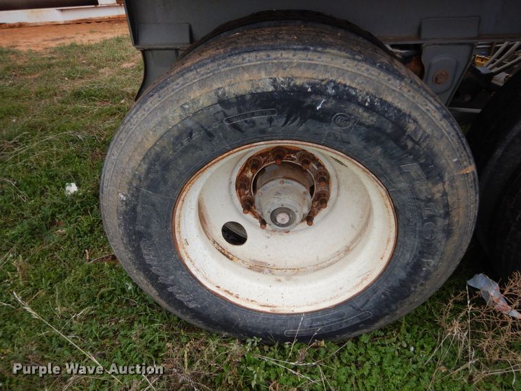 image for item FK9930 2013 Tecumseh bottom dump trailer