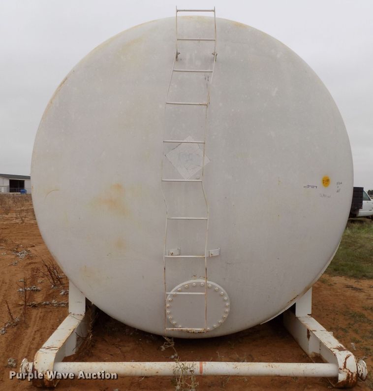 image for item FK9931 Bulk fuel tank