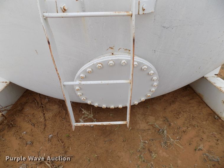 image for item FK9931 Bulk fuel tank