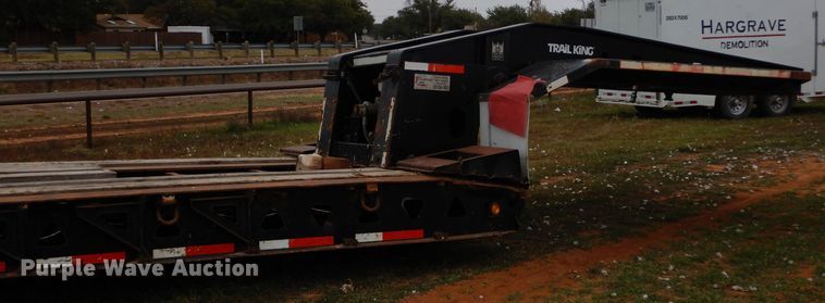 image for item FK9936 2007 Trail King TK110HDG-533 lowboy equipment trailer