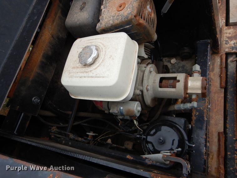 image for item FK9936 2007 Trail King TK110HDG-533 lowboy equipment trailer