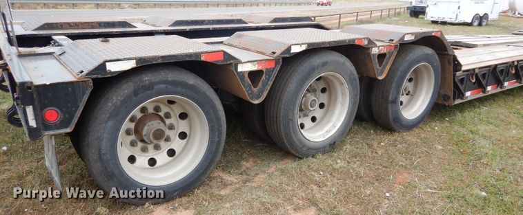 image for item FK9936 2007 Trail King TK110HDG-533 lowboy equipment trailer