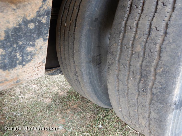 image for item FK9936 2007 Trail King TK110HDG-533 lowboy equipment trailer