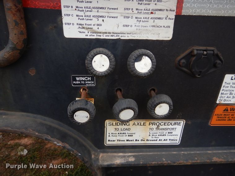 image for item FK9938 1999 Trail King TK110-SA-483 drop deck equipment trailer