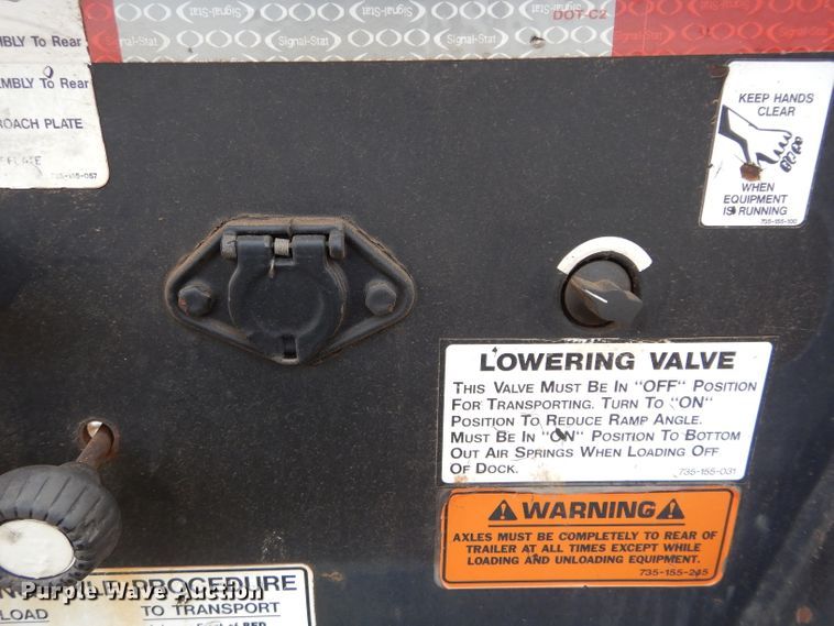 image for item FK9938 1999 Trail King TK110-SA-483 drop deck equipment trailer