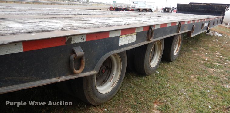 image for item FK9938 1999 Trail King TK110-SA-483 drop deck equipment trailer