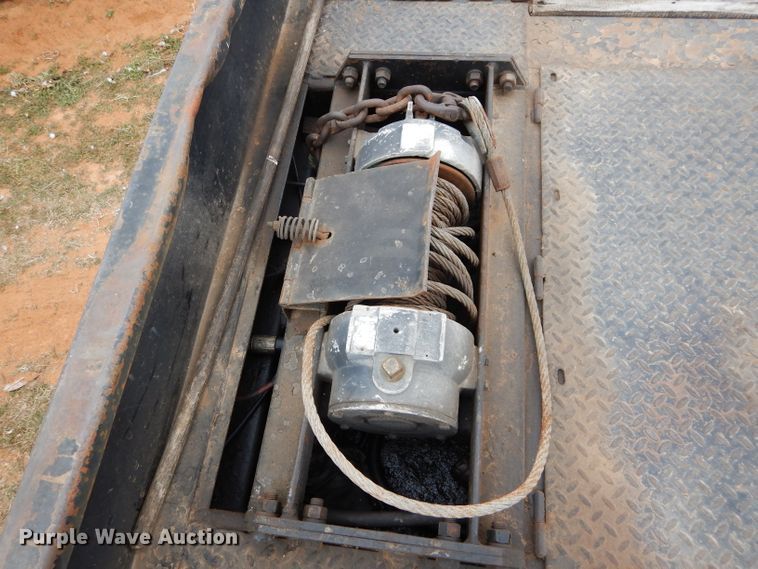 image for item FK9938 1999 Trail King TK110-SA-483 drop deck equipment trailer