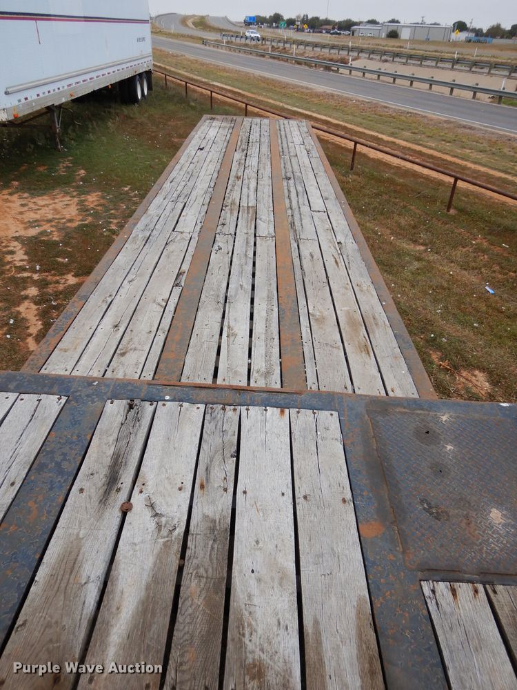 image for item FK9938 1999 Trail King TK110-SA-483 drop deck equipment trailer