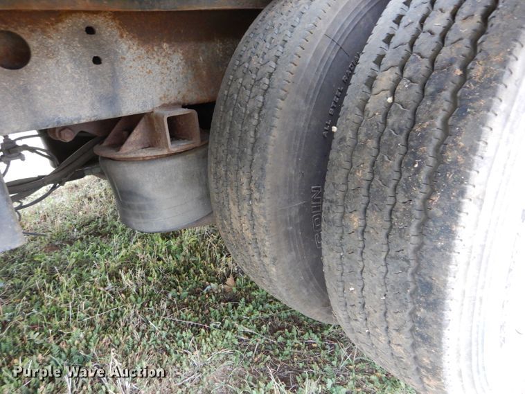 image for item FK9938 1999 Trail King TK110-SA-483 drop deck equipment trailer