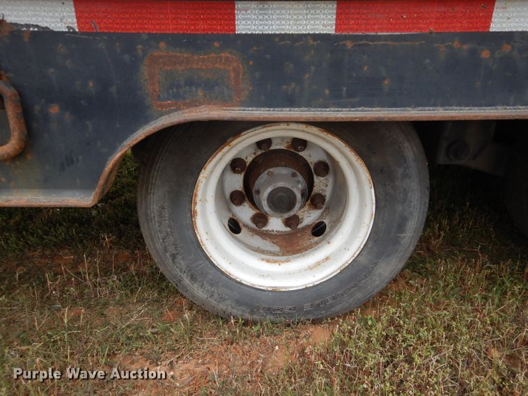 image for item FK9938 1999 Trail King TK110-SA-483 drop deck equipment trailer