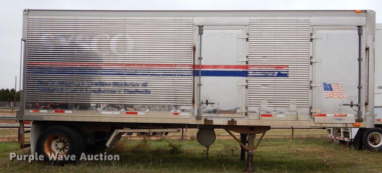 image for item FK9941 2003 Wabash refrigerated van trailer