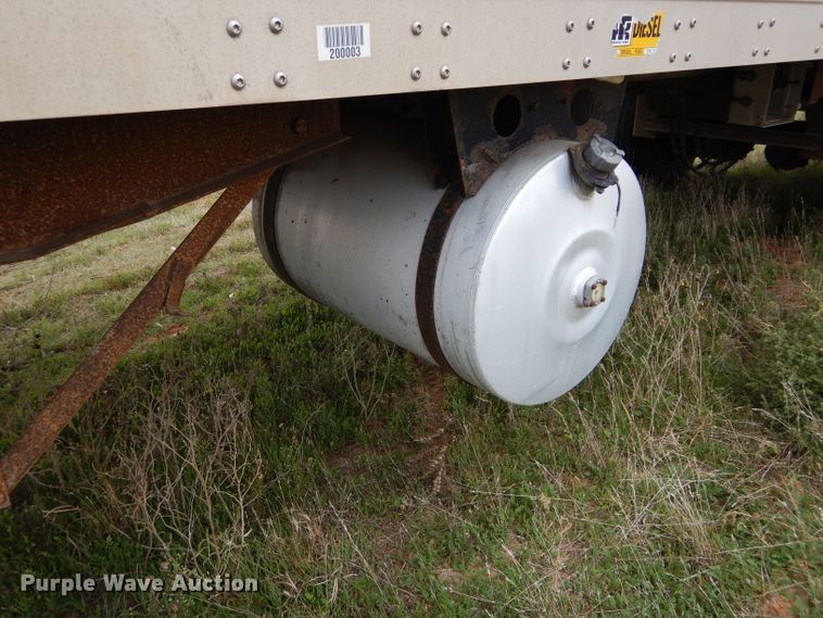 image for item FK9941 2003 Wabash refrigerated van trailer