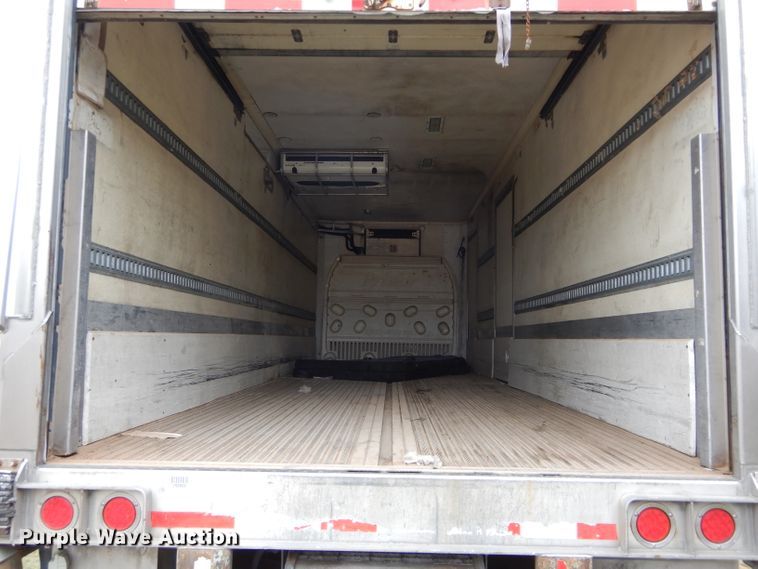 image for item FK9941 2003 Wabash refrigerated van trailer