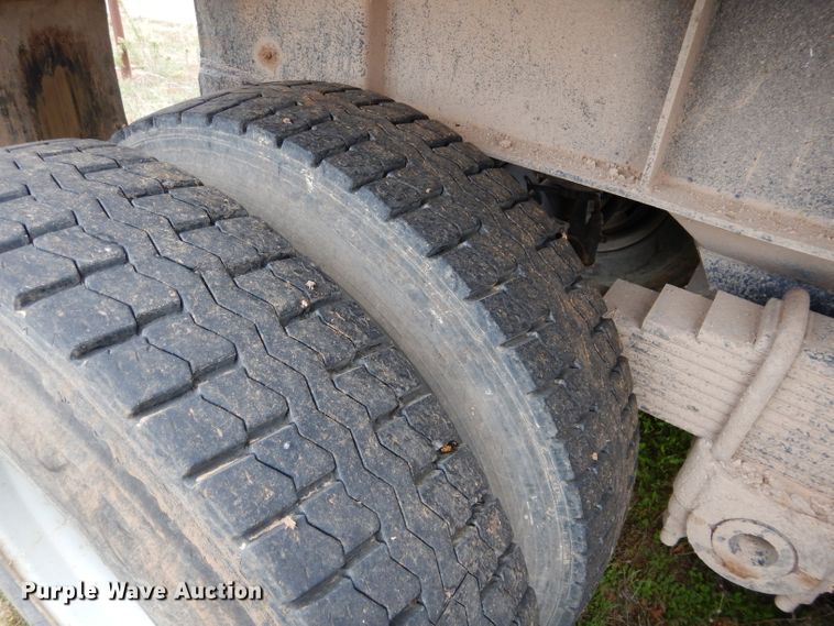 image for item FK9942 1999 Dorsey end dump trailer