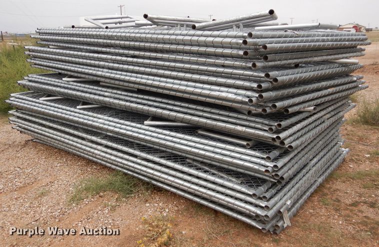 image for item FK9943 (42) chainlink fence panels