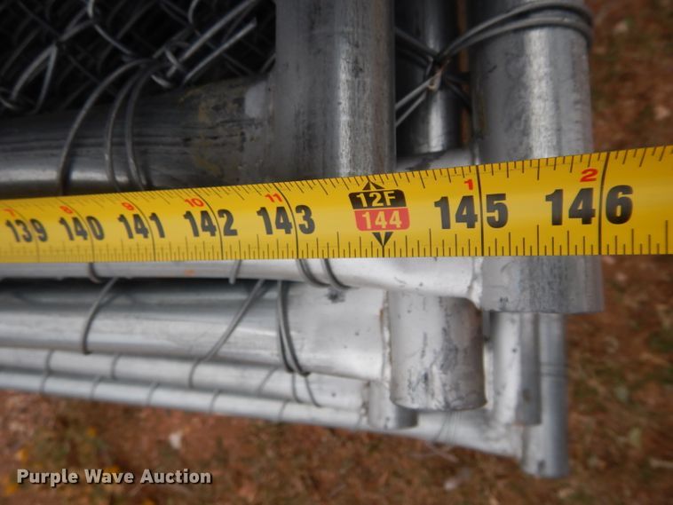 image for item FK9943 (42) chainlink fence panels