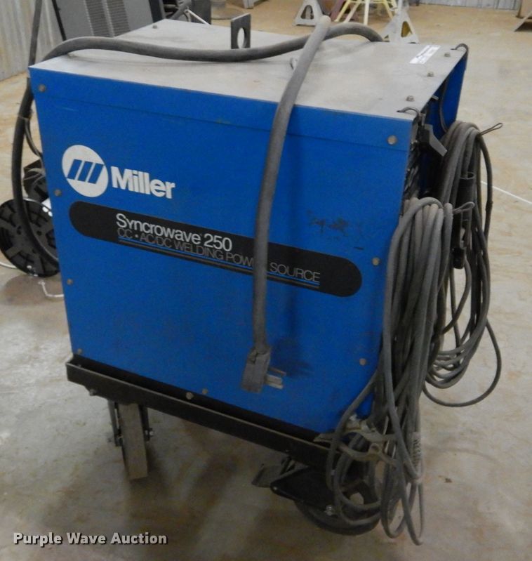 image for item FK9957 Miller Syncrowave 250 welder