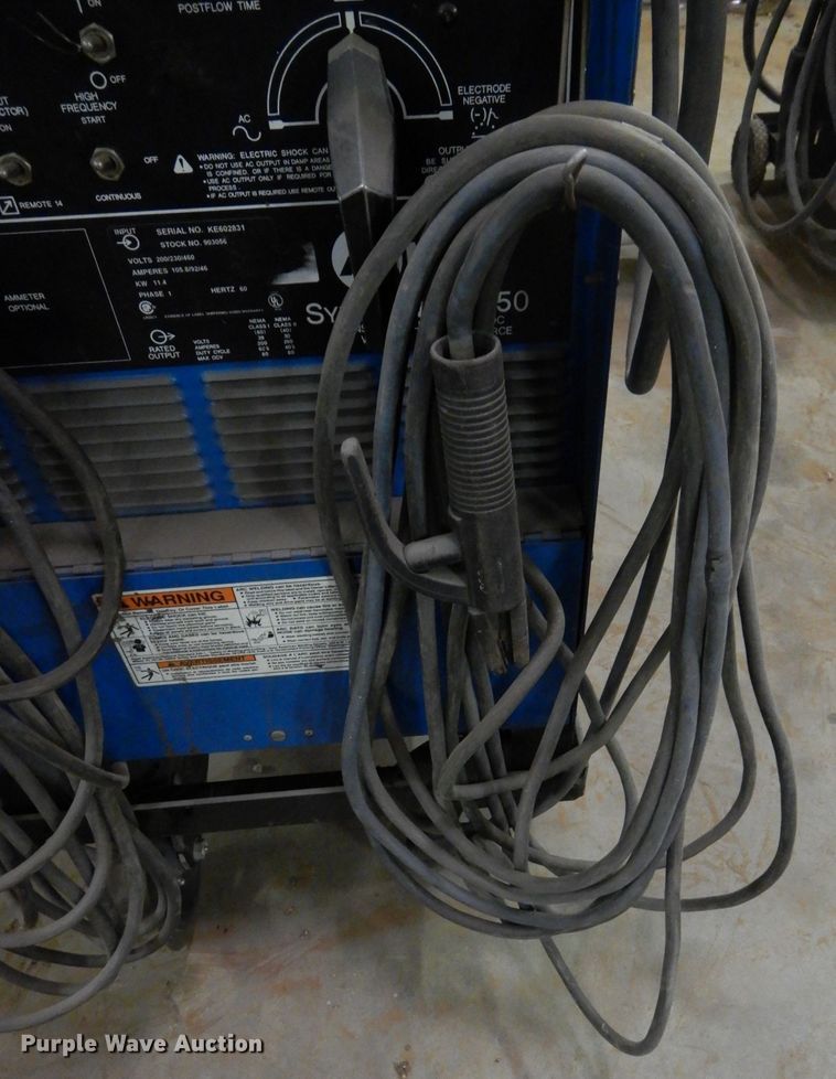 image for item FK9957 Miller Syncrowave 250 welder