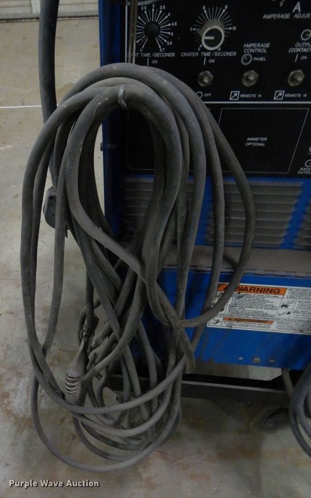 image for item FK9957 Miller Syncrowave 250 welder