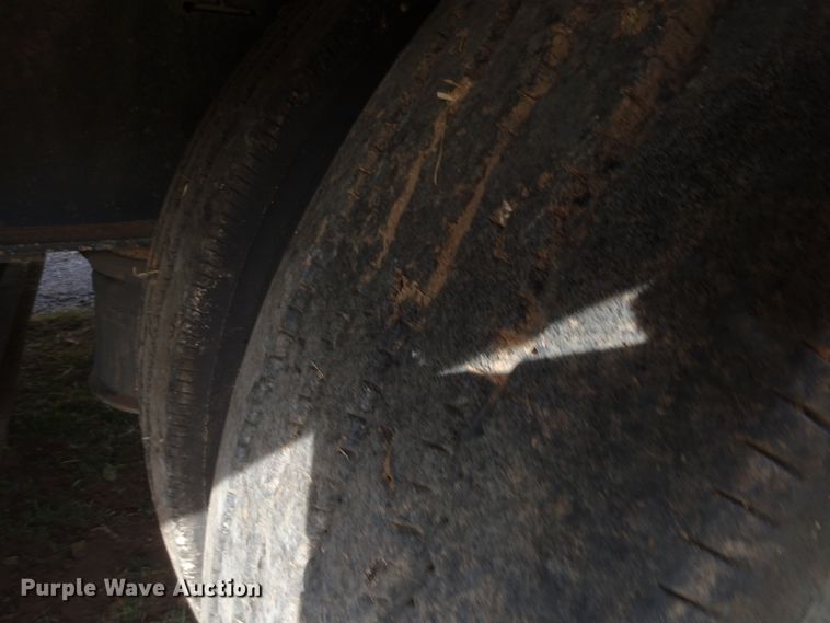 image for item FK9961 1999 Trail King TK70HT-532 drop deck equipment trailer