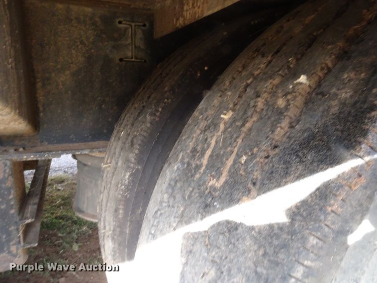 image for item FK9961 1999 Trail King TK70HT-532 drop deck equipment trailer