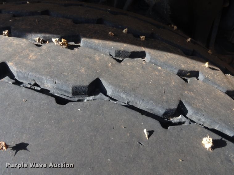 image for item GC9092 2008 Peterbilt 367 flatbed truck