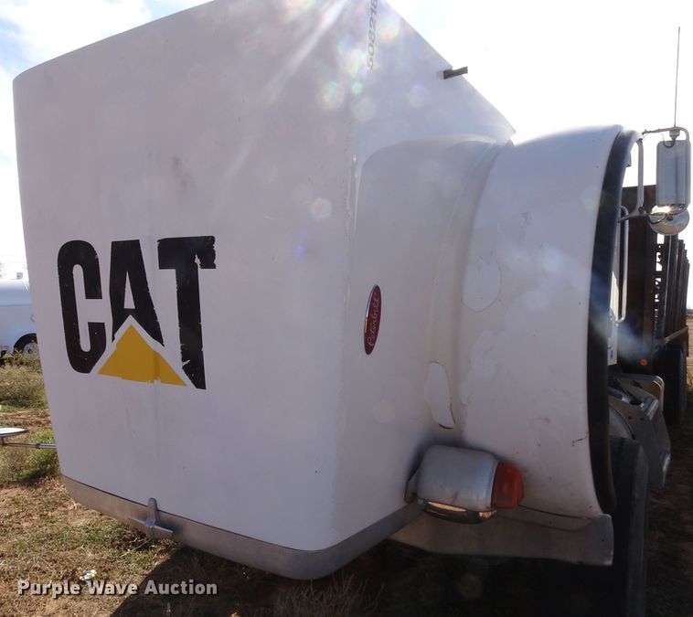 image for item GC9092 2008 Peterbilt 367 flatbed truck