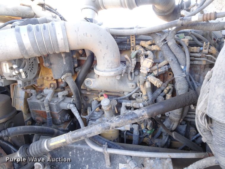 image for item GC9092 2008 Peterbilt 367 flatbed truck