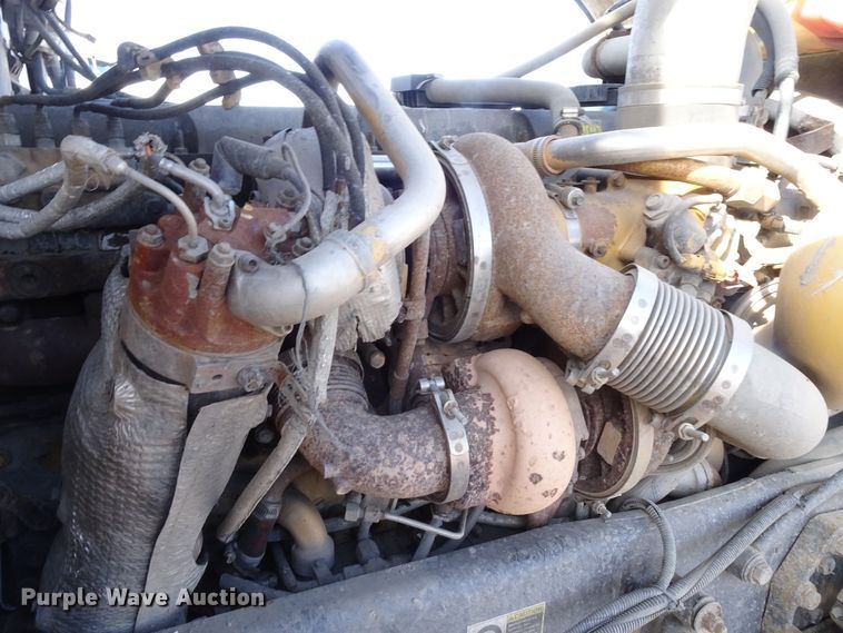 image for item GC9092 2008 Peterbilt 367 flatbed truck